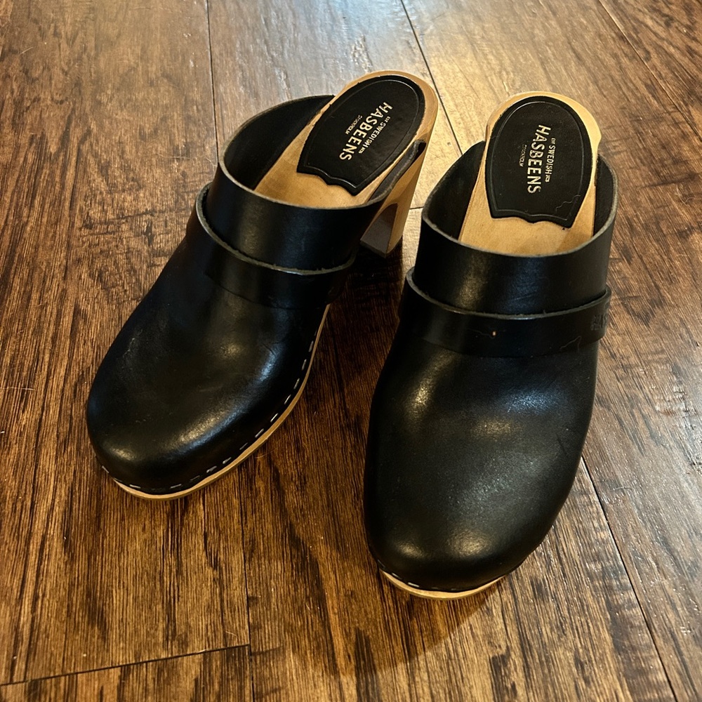 Swedish Hasbeens Slip In Classic Clog - Black